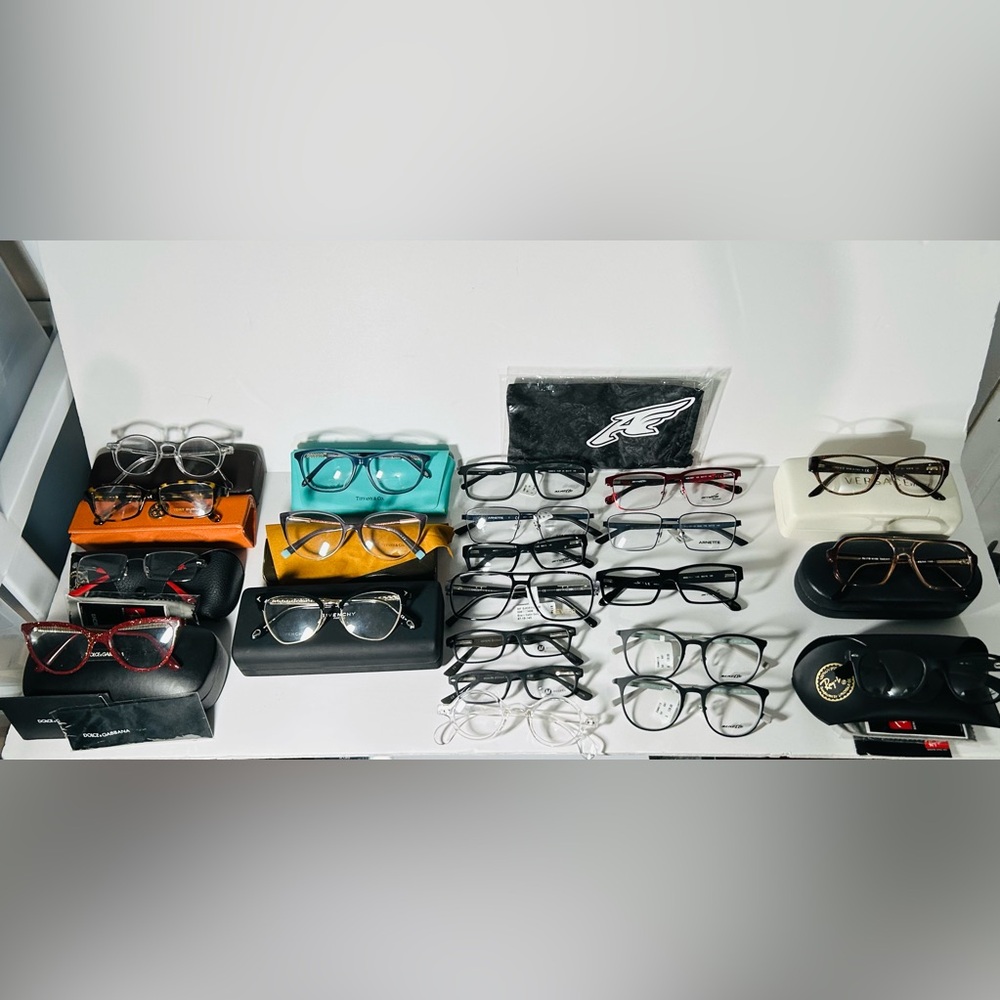 22 Assorted name brandFrame Collection in Black, Red, Turquoise, Brown and Clear